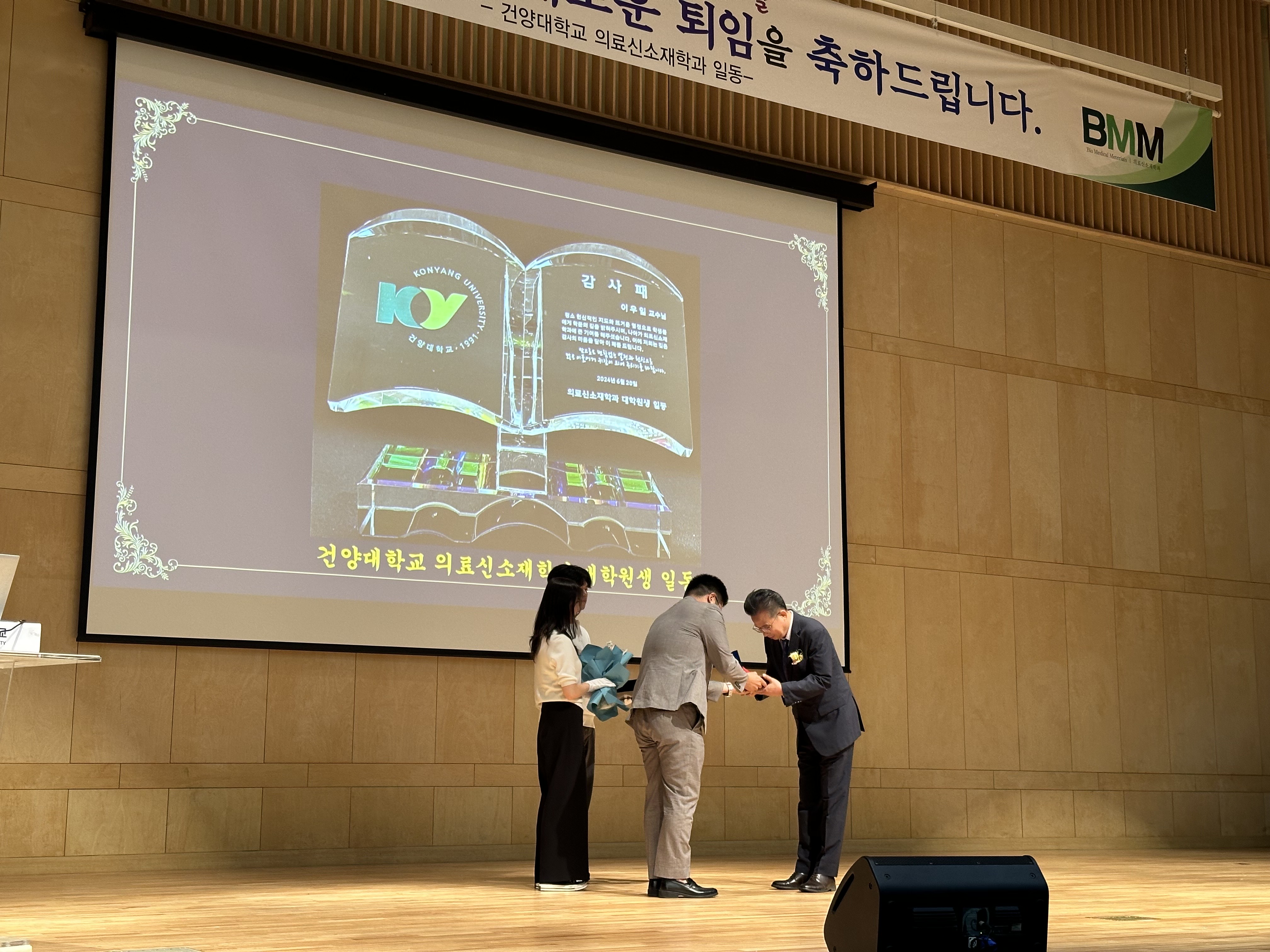 썸네일 사진